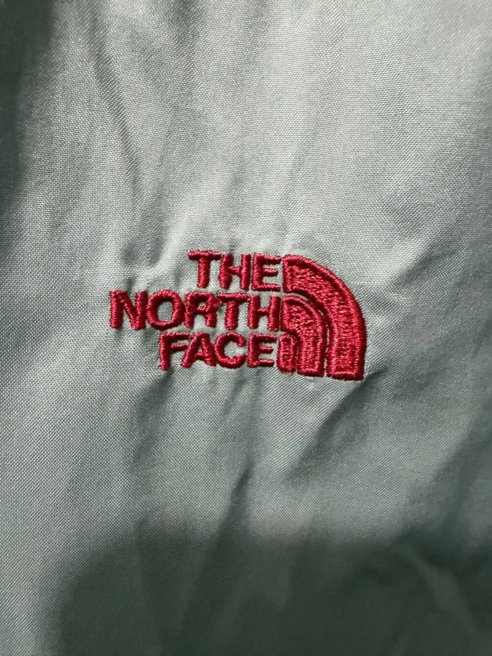 The North Face Mens L Windbreaker Jacket Gray Two Tone Red Logo Full Zip